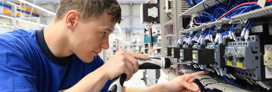 Une société d’électricité à Paris 14