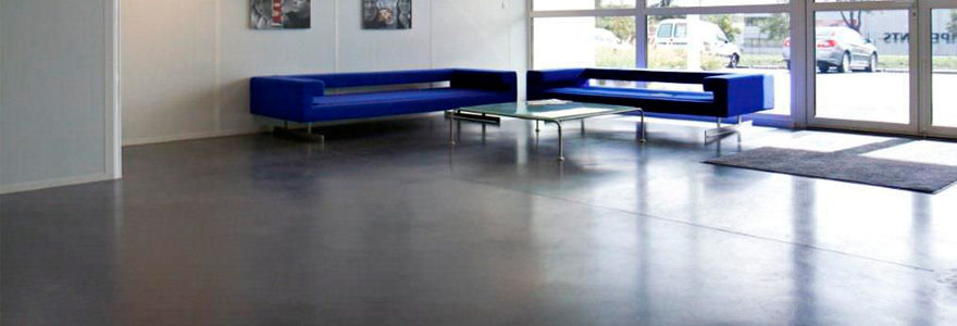 Peintures pour sols intérieurs